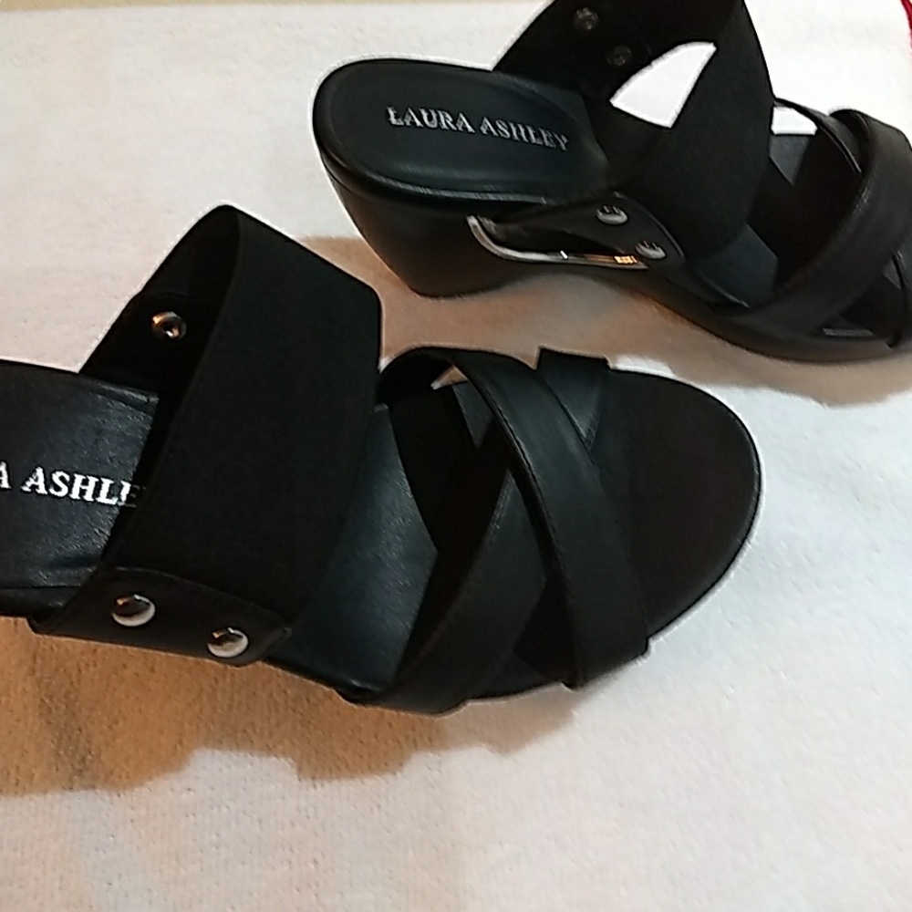 Nwot Laura Ashley Shoes